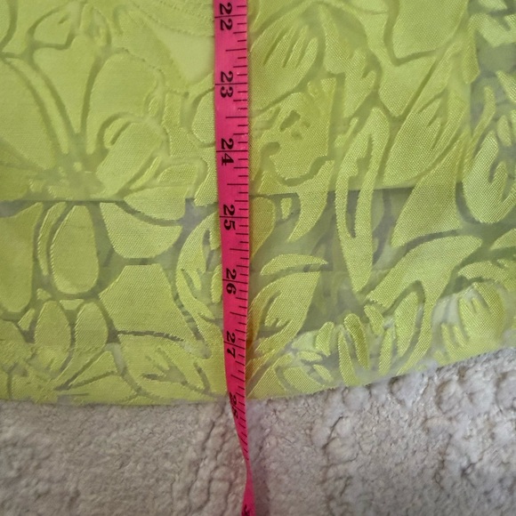 Chico’s Lime Green Sheer Floral Button Front Blouse Size 2 Removable Tank - Picture 6 of 6